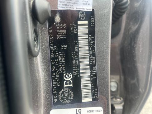 Used 2024 Toyota Camry SE FWD image 33
