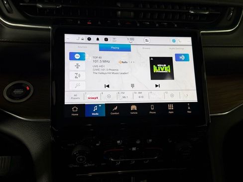 Used 2024 Jeep Grand Cherokee L Summit image 24