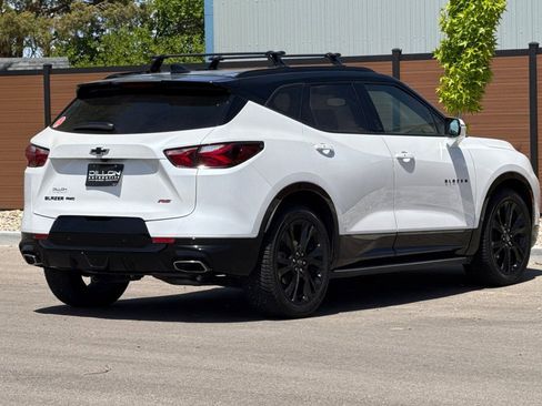 Used 2022 Chevrolet Blazer RS w/ LPO, 'HIT The Road' Package AWD/4WD image 4
