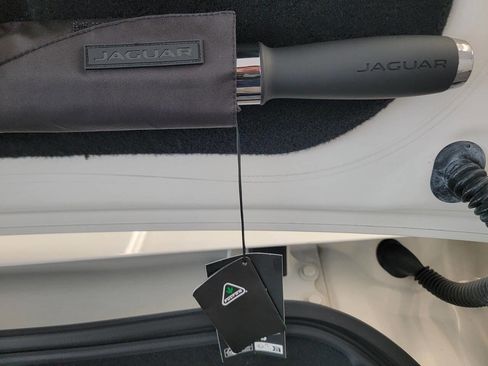 Used 2007 Jaguar XK Convertible RWD image 36