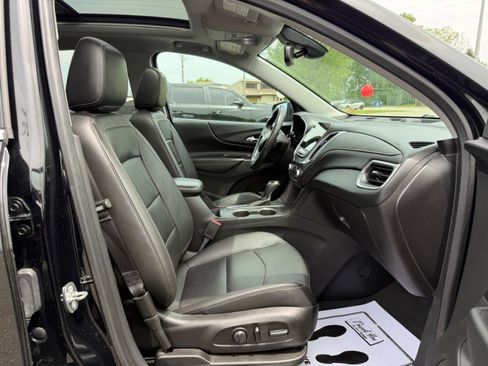 Used 2019 Chevrolet Equinox Premier FWD image 24