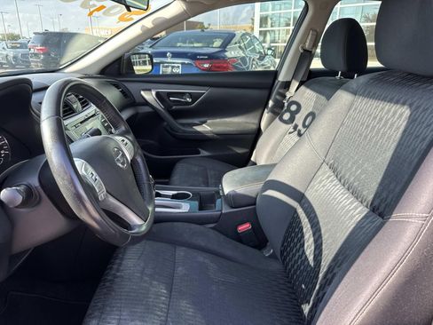 Used 2018 Nissan Altima 2.5 SV image 15