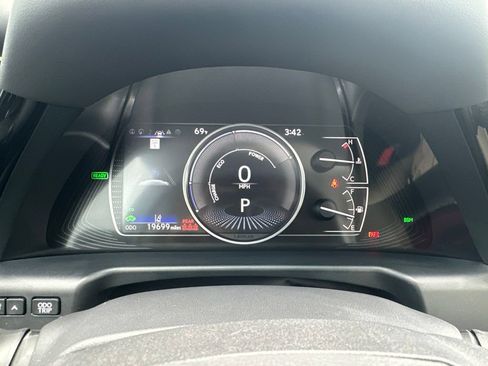Used 2022 Lexus ES 300h w/ Premium Package FWD image 31