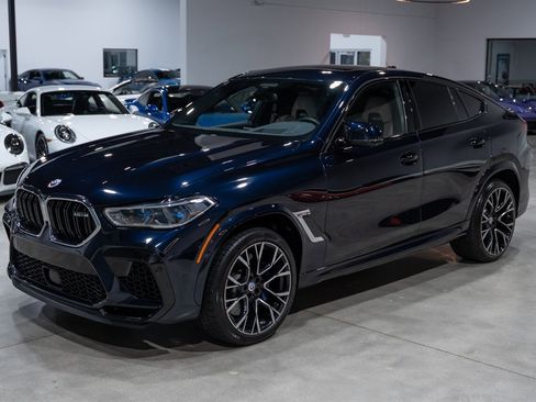 Used 2023 BMW X6 M w/ Executive Package image 2