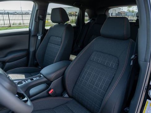 Used 2023 Honda HR-V Sport image 15