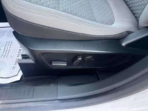 Used 2020 Ford Escape SE AWD/4WD image 27