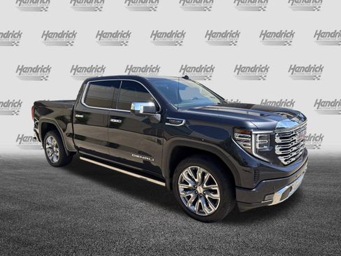 Used 2023 GMC Sierra 1500 Denali AWD/4WD image 2