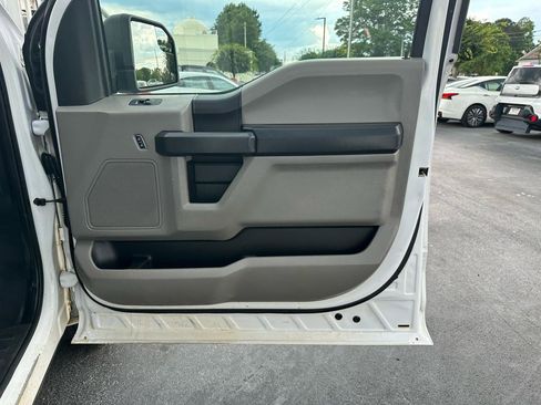 Used 2020 Ford F150 XL w/ Equipment Group 101A Mid AWD/4WD image 19