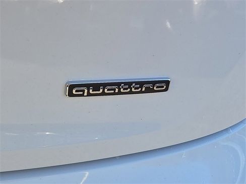 Certified 2025 Audi Q5 2.0T Premium Plus w/ Premium Plus Package image 30