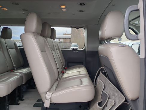 Used 2014 Nissan NV 3500 SL w/ Technology Package RWD image 29