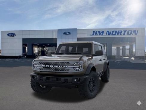 New 2026 Ford Bronco Badlands AWD/4WD image 3