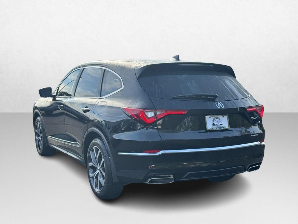 Certified 2024 Acura MDX w/ Technology Package AWD/4WD image 4