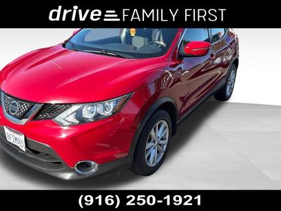 Used 2018 Nissan Rogue Sport SV w/ SV All-Weather Package