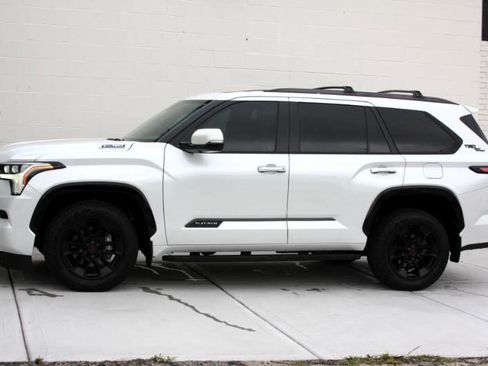 Used 2024 Toyota Sequoia Platinum w/ TRD Off-Road Package image 34