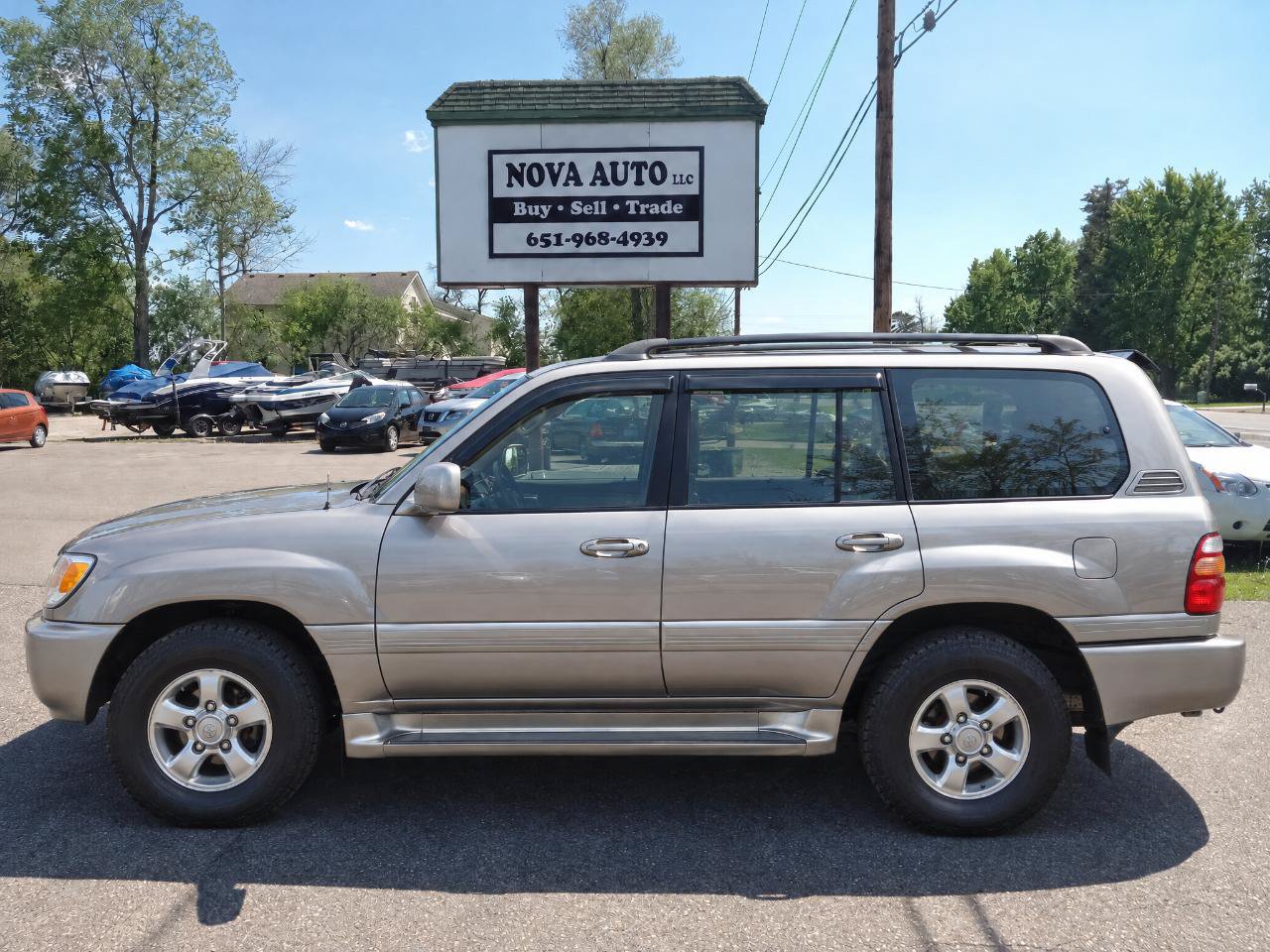 Used 2001 Toyota Land Cruiser AWD/4WD image 3