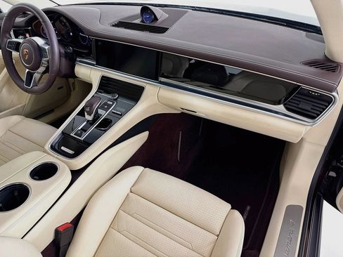 Certified 2018 Porsche Panamera 4 AWD/4WD image 30