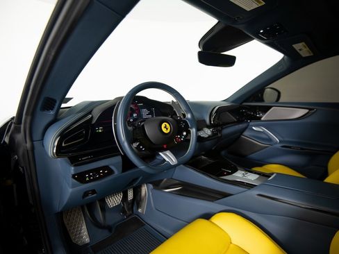 Used 2024 Ferrari Purosangue image 14