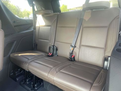 Used 2023 Chevrolet Tahoe High Country AWD/4WD image 29