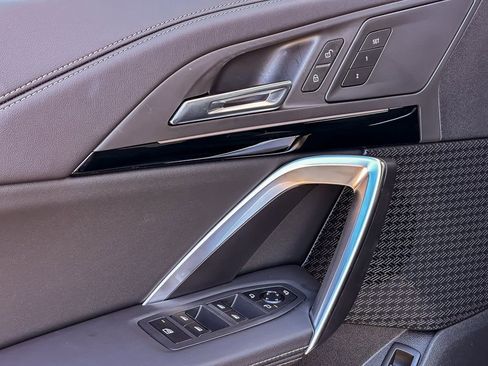 New 2025 BMW X1 xDrive28i w/ Convenience Package image 11