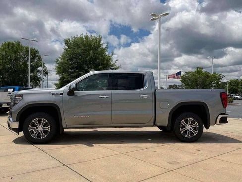 Used 2025 GMC Sierra 1500 SLT AWD/4WD image 23