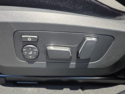New 2026 BMW X3 xDrive30i w/ Convenience Package AWD/4WD image 10