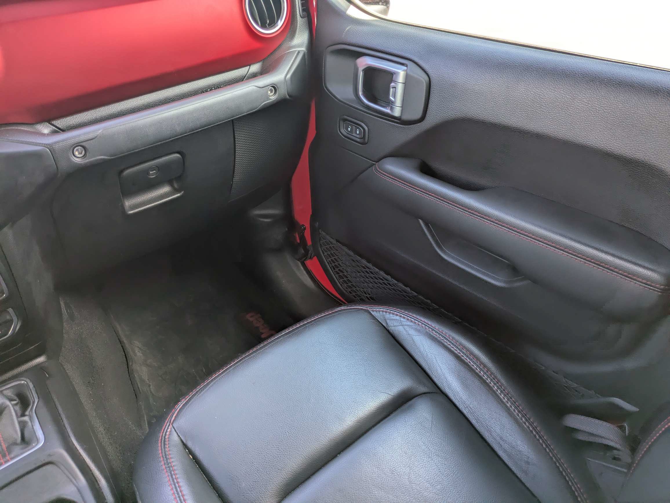 Used 2020 Jeep Gladiator Rubicon AWD/4WD image 12