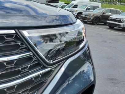 Used 2024 Ford Explorer XLT w/ Equipment Group 202A