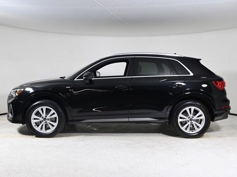 Used 2025 Audi Q3 2.0T Premium w/ Convenience Package image 2
