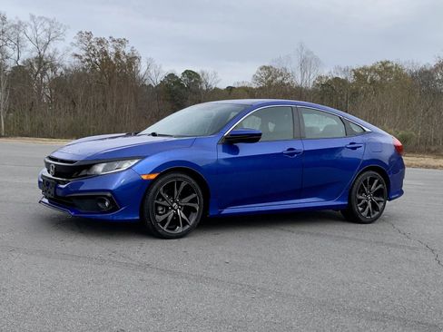 Used 2019 Honda Civic Sport image 3