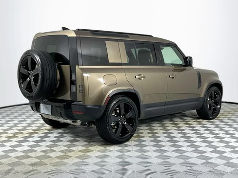Used 2026 Land Rover Defender 110 S AWD/4WD image 5