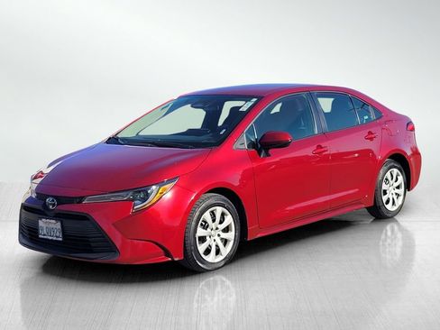 Used 2024 Toyota Corolla LE image 8