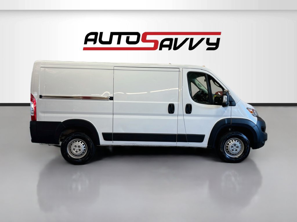 Used 2025 RAM ProMaster 2500 w/ U-Haul Equipment Group FWD image 8