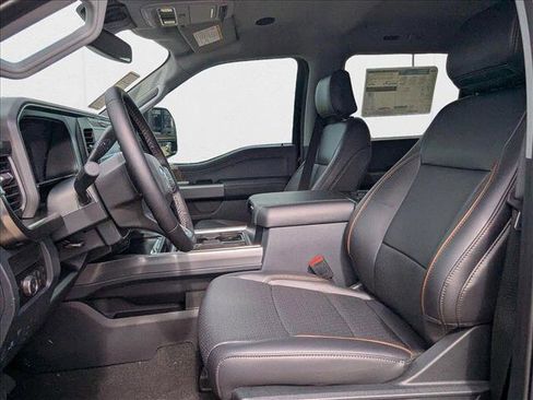 New 2025 Ford F250 Lariat w/ Lariat Ultimate Package image 4