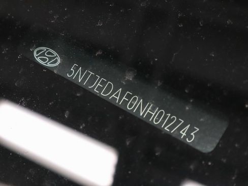 Certified 2022 Hyundai Santa Cruz Limited AWD/4WD image 33