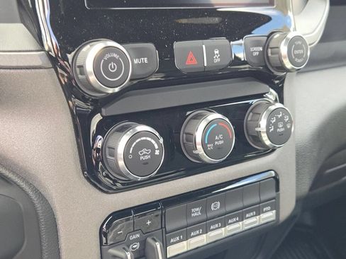 New 2026 RAM 5500 Tradesman AWD/4WD image 22