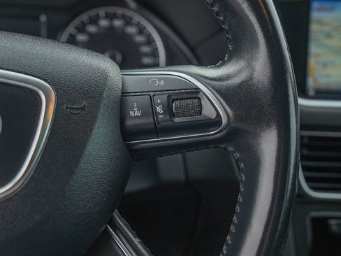 Used 2017 Audi Q5 2.0T Premium image 12