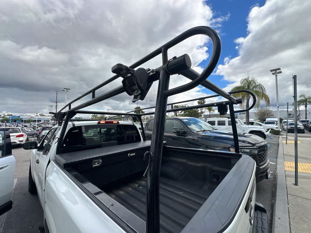 Used 2025 Nissan Frontier S w/ S Utility Package RWD image 9