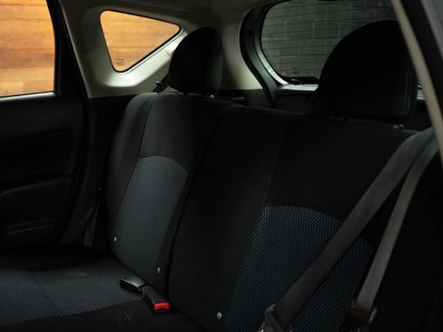 Used 2014 Nissan Versa Note SV image 11