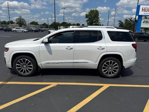 Used 2021 GMC Acadia Denali w/ Denali Ultimate Package AWD/4WD image 5