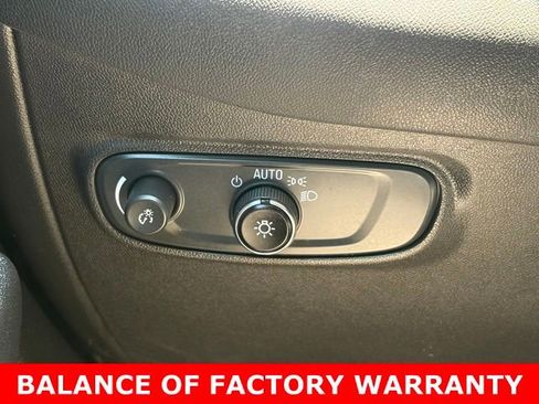 Used 2023 Chevrolet Equinox LS w/ LS Convenience Package FWD image 19