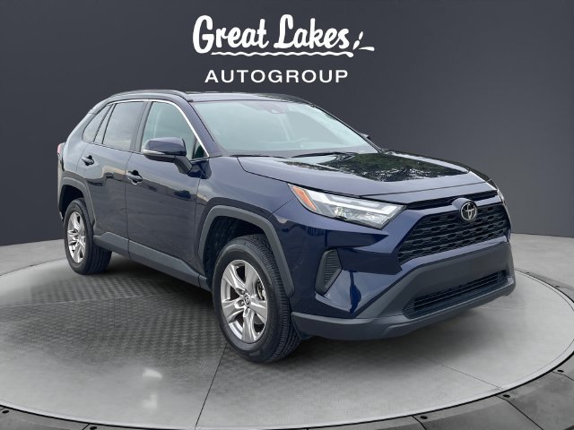 Used 2025 Toyota RAV4 XLE AWD/4WD image 4