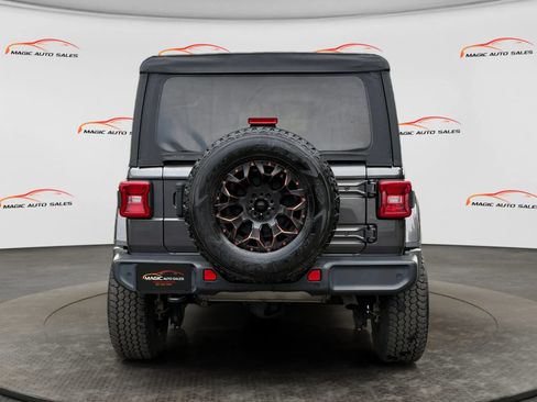 Used 2021 Jeep Wrangler Unlimited Sport AWD/4WD image 9