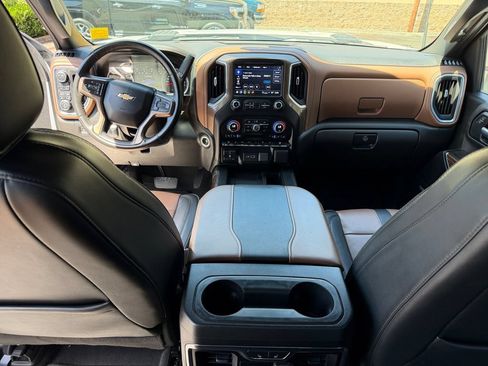 Used 2023 Chevrolet Silverado 3500 High Country w/ Safety Package II AWD/4WD image 15