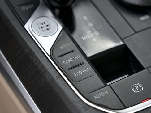 Used 2019 BMW 330i Sedan image 27