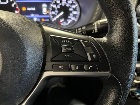 Used 2024 Nissan Sentra SV FWD image 22