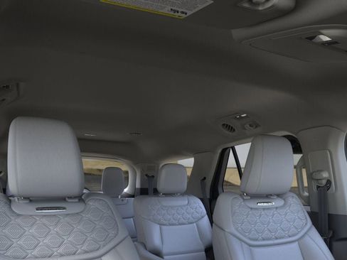 New 2026 Ford Explorer Platinum AWD/4WD image 22