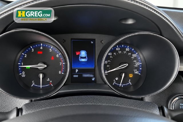 Used 2019 Toyota C-HR XLE FWD image 13