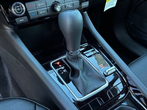 New 2026 Jeep Compass Latitude AWD/4WD image 10