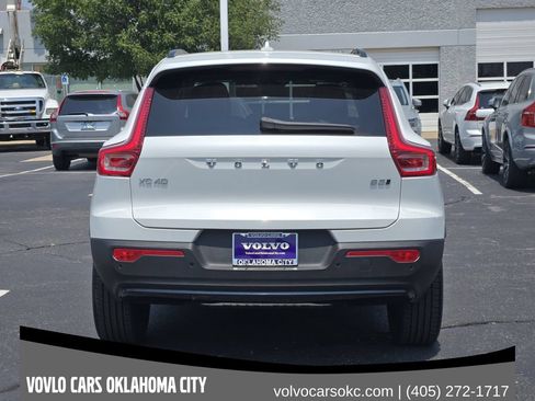 Used 2026 Volvo XC40 B5 Plus w/ Protection Package Premier AWD/4WD image 6