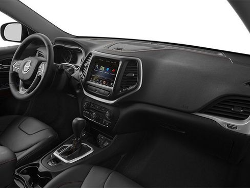 Used 2014 Jeep Cherokee Trailhawk w/ Leather Interior Group image 21
